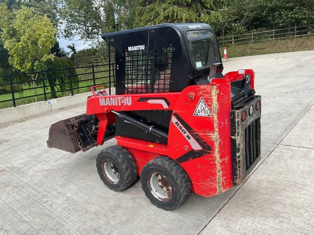 Manitou 850 R Teleskopiskie manipulatori