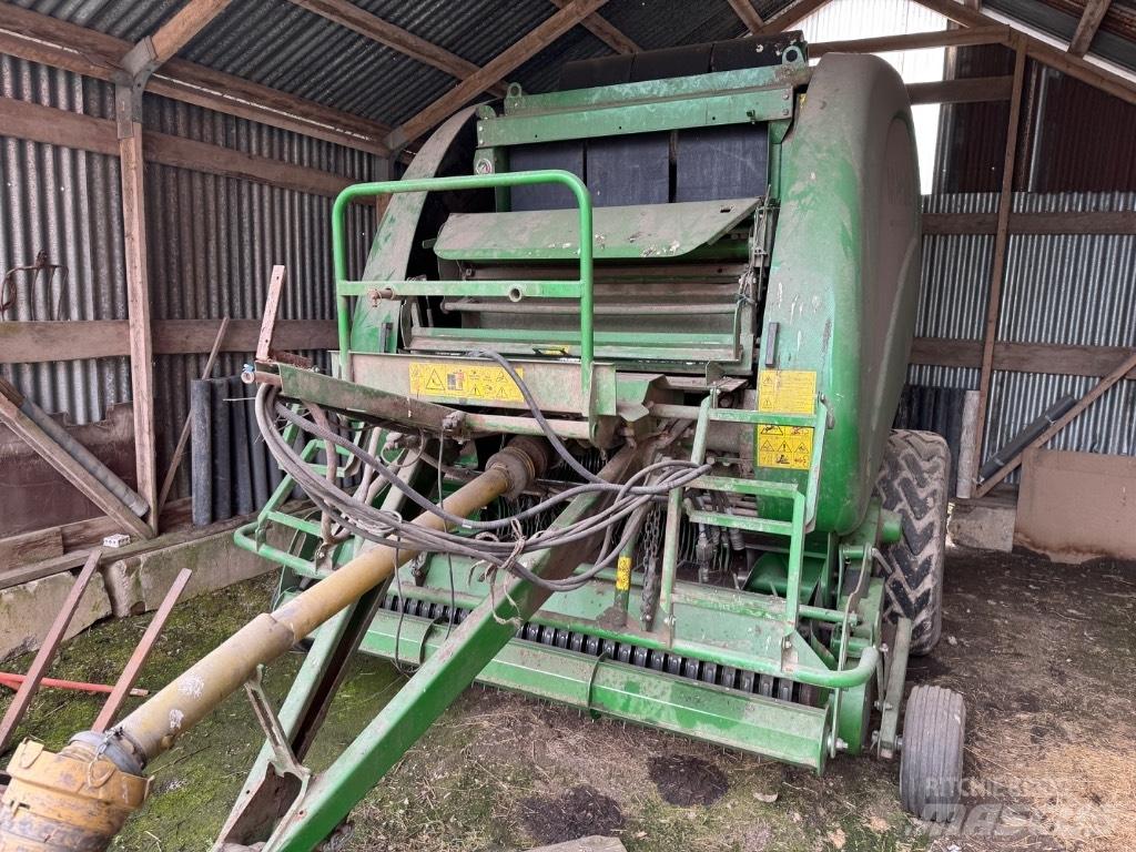McHale V 660 Rituļu preses