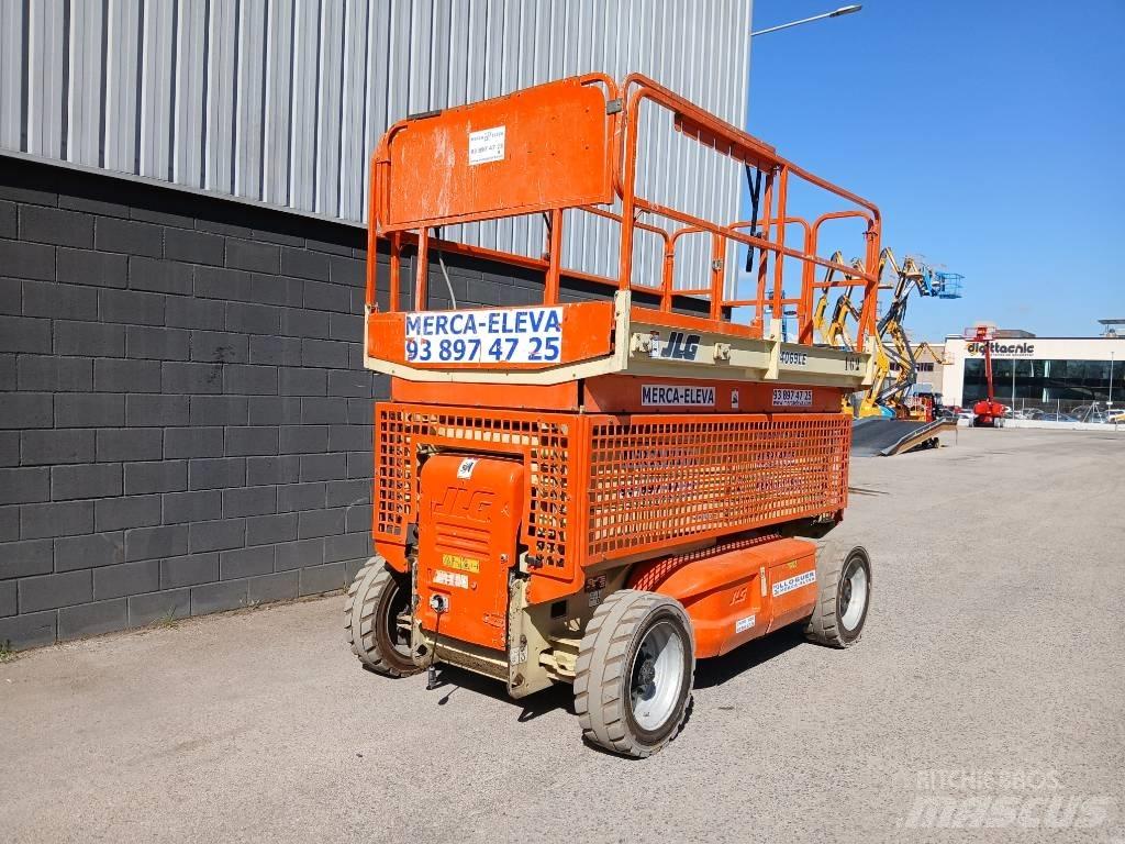 JLG 4069 LE Šķerveida pacēlāji