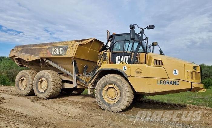 CAT 730C2 Kāpurķēžu buldozeri
