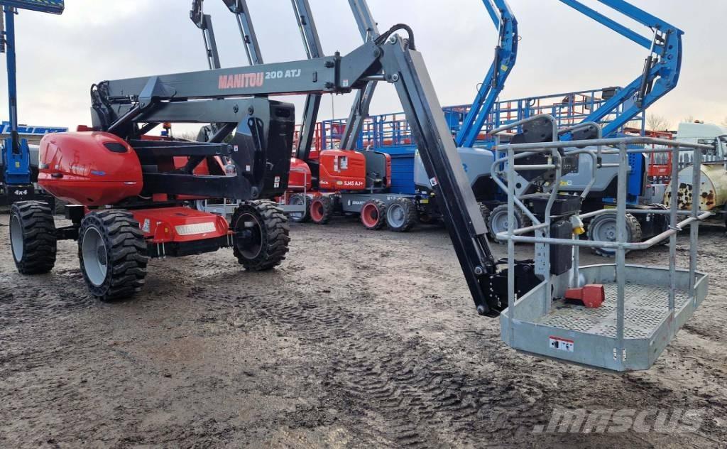 Manitou 200 ATJ Strēles pacēlāji