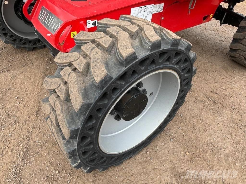 Manitou 200 ATJ Strēles pacēlāji