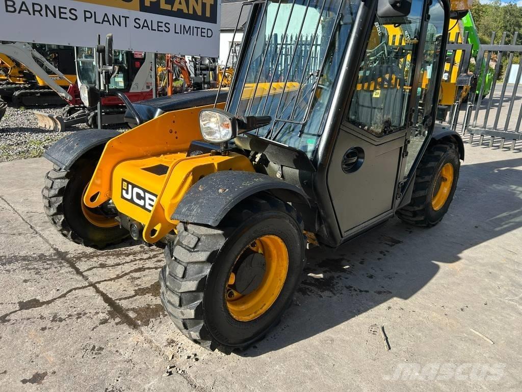 JCB 525-60 Teleskopiskie manipulatori