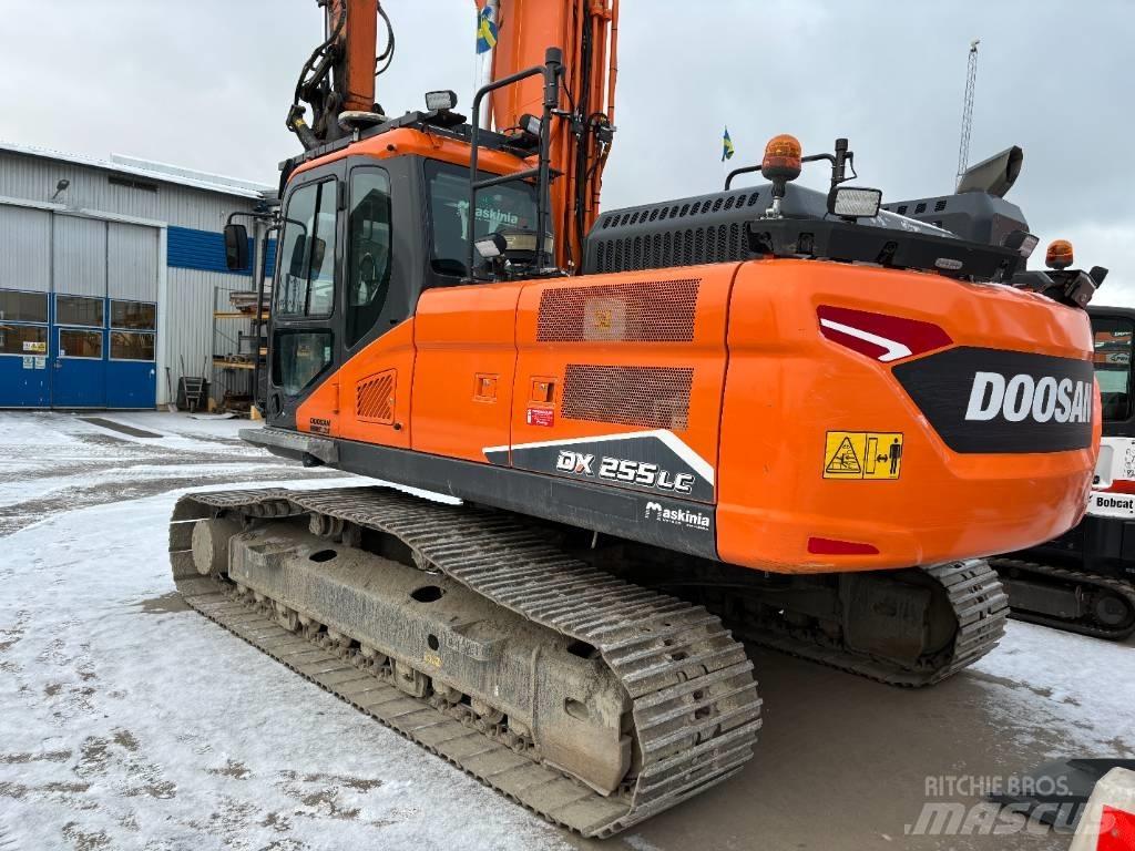 Doosan DX 255 LC-7 Kāpurķēžu ekskavatori