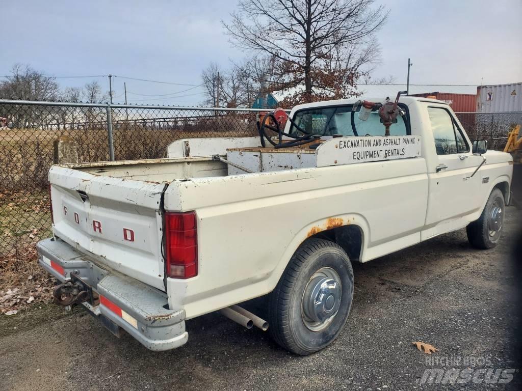 Ford F 250 Pilsētas atkritumvedēji