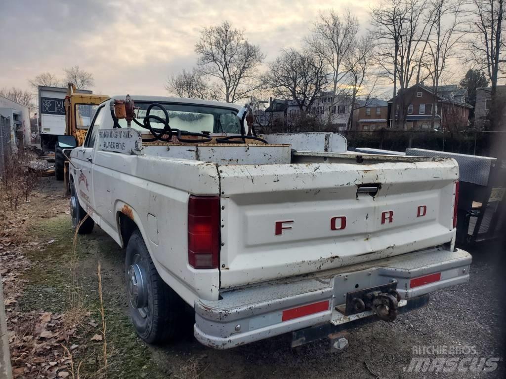 Ford F 250 Pilsētas atkritumvedēji
