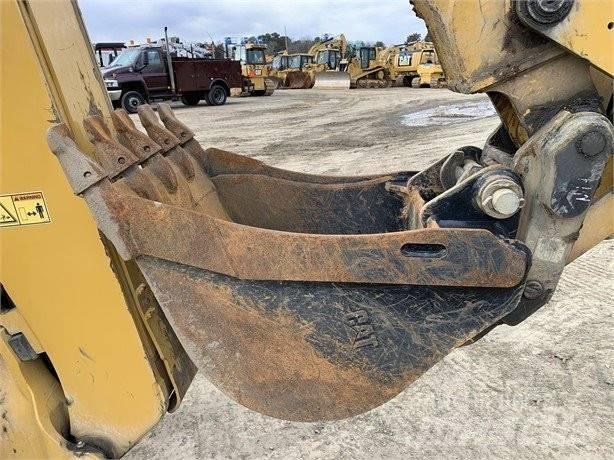 CAT 430 F Ekskavatori-iekrāvēji