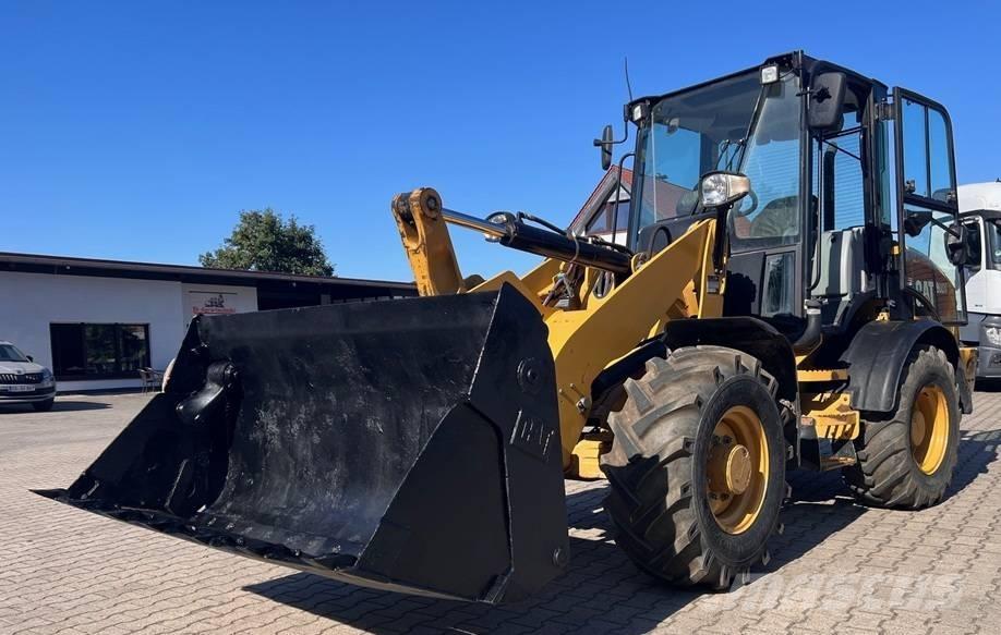 CAT 908M Radlader Iekrāvēji uz riteņiem