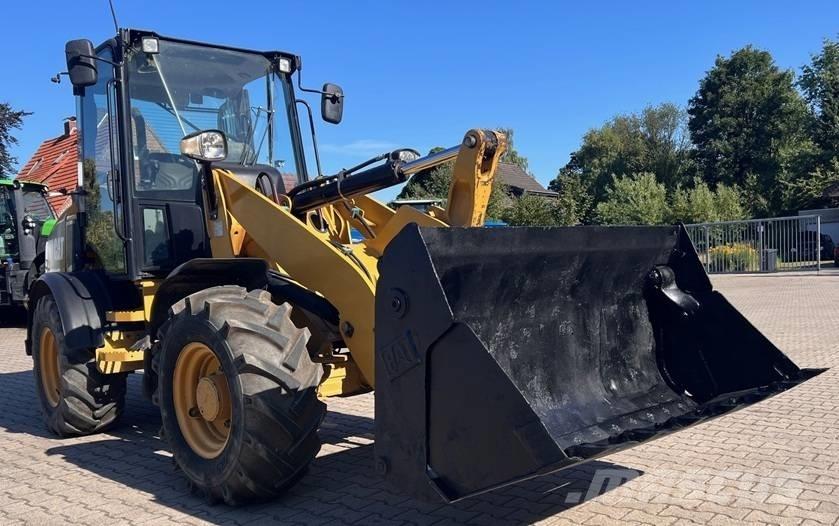 CAT 908M Radlader Iekrāvēji uz riteņiem