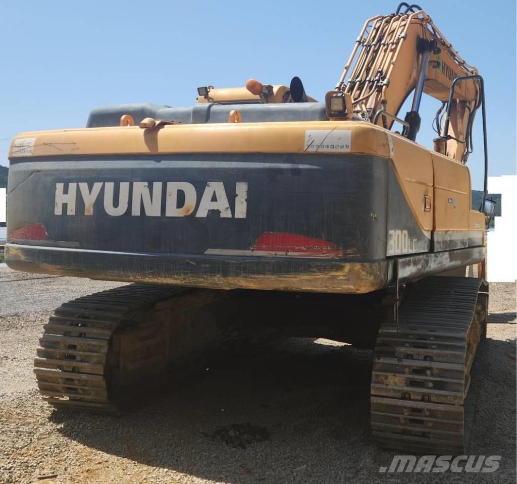 Hyundai Robex 300 LC Kāpurķēžu ekskavatori