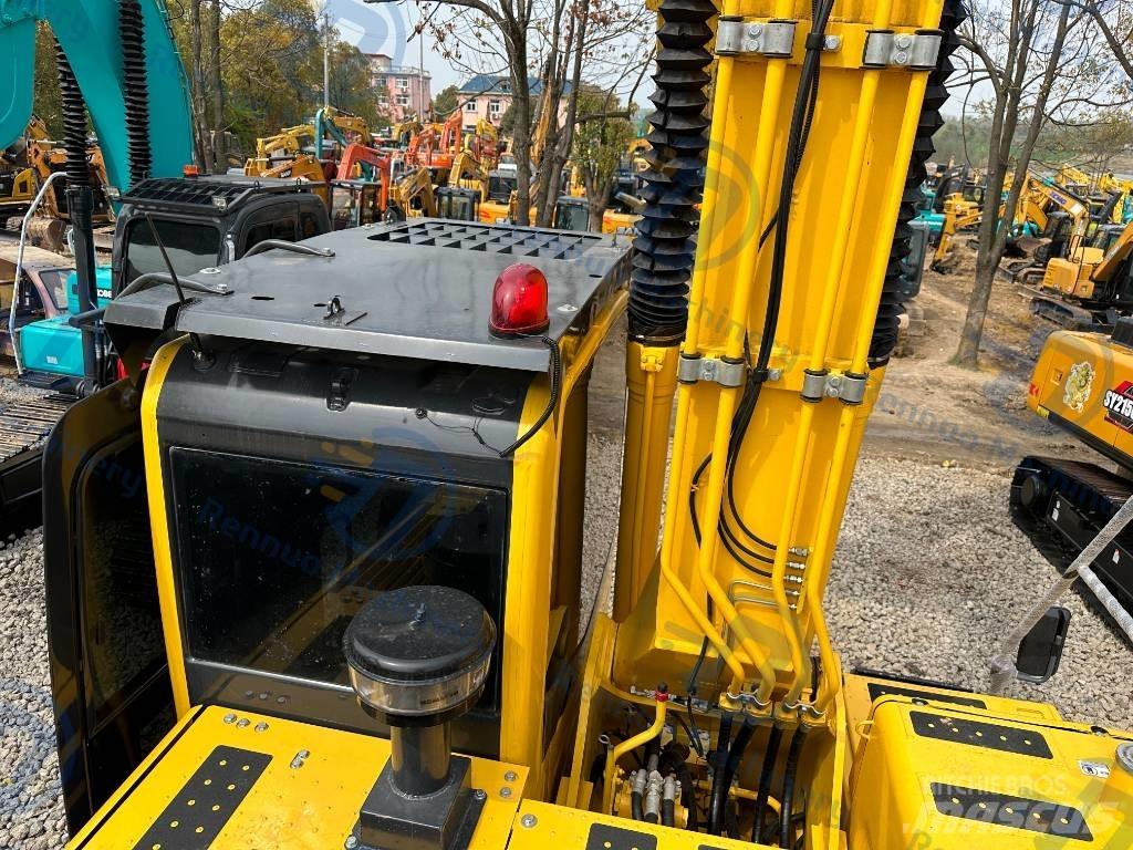 Komatsu PC 220-8 Kāpurķēžu ekskavatori