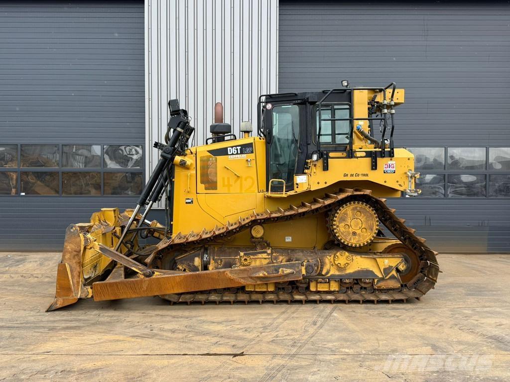 CAT D6T LGP Kāpurķēžu buldozeri