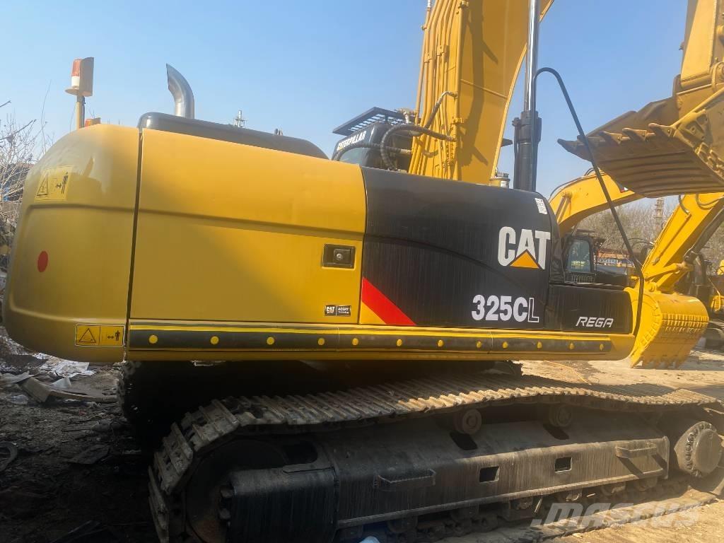CAT 325 CL Kāpurķēžu ekskavatori