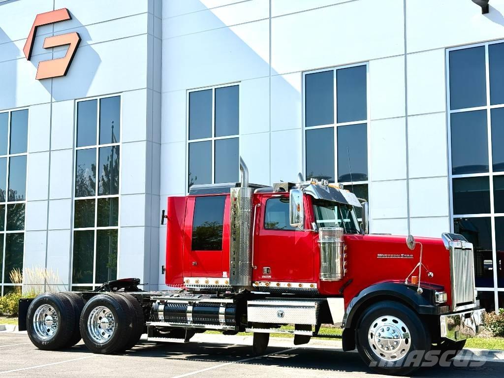 Western Star 4900 EX Vilcēji