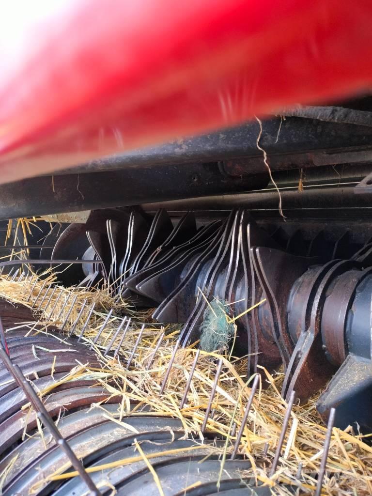 Vicon RF135 Rituļu preses