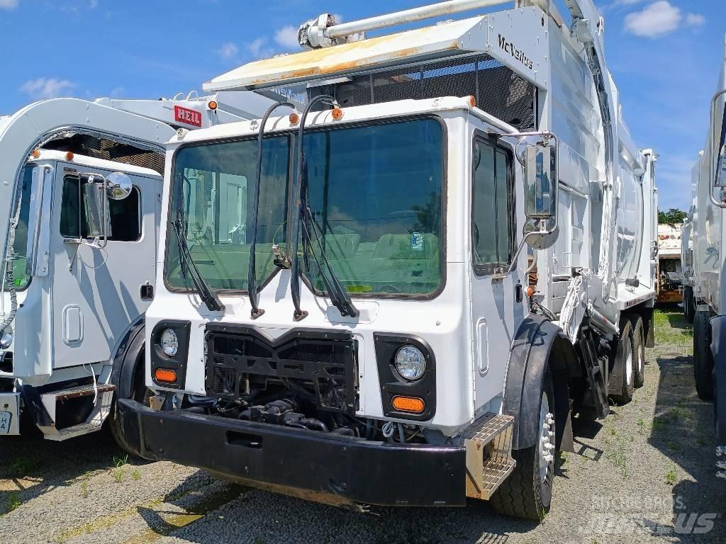 Mack MRU 613 Atkritumu izvešanas transports