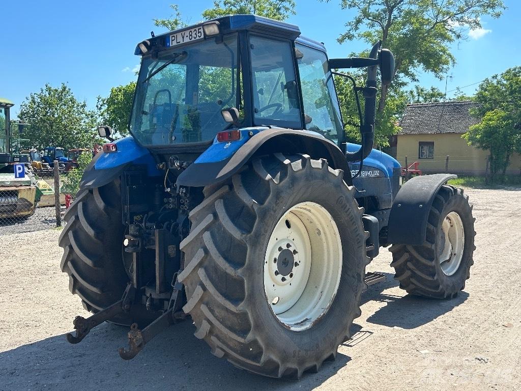 New Holland TM 165 Traktori