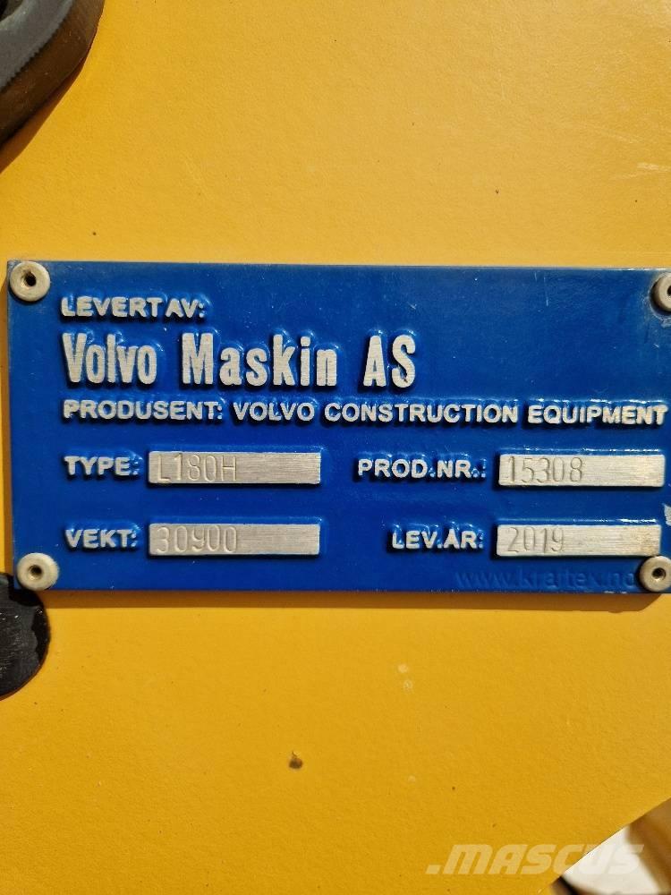 Volvo L180H Iekrāvēji uz riteņiem