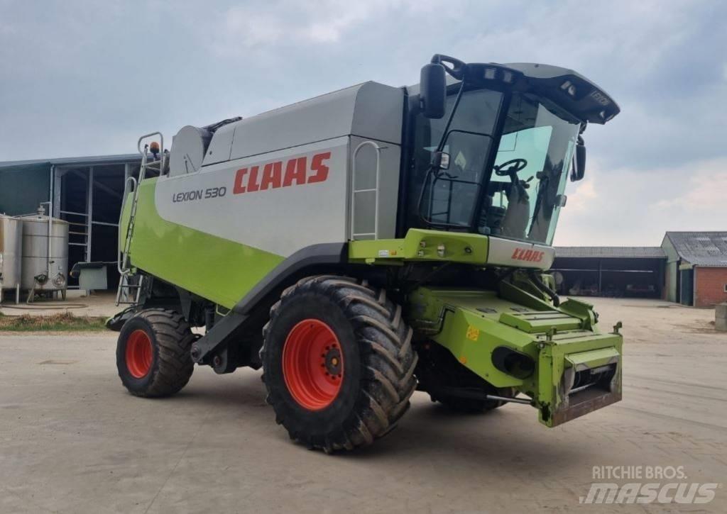CLAAS Lexion 530 Ražas novākšanas kombaini