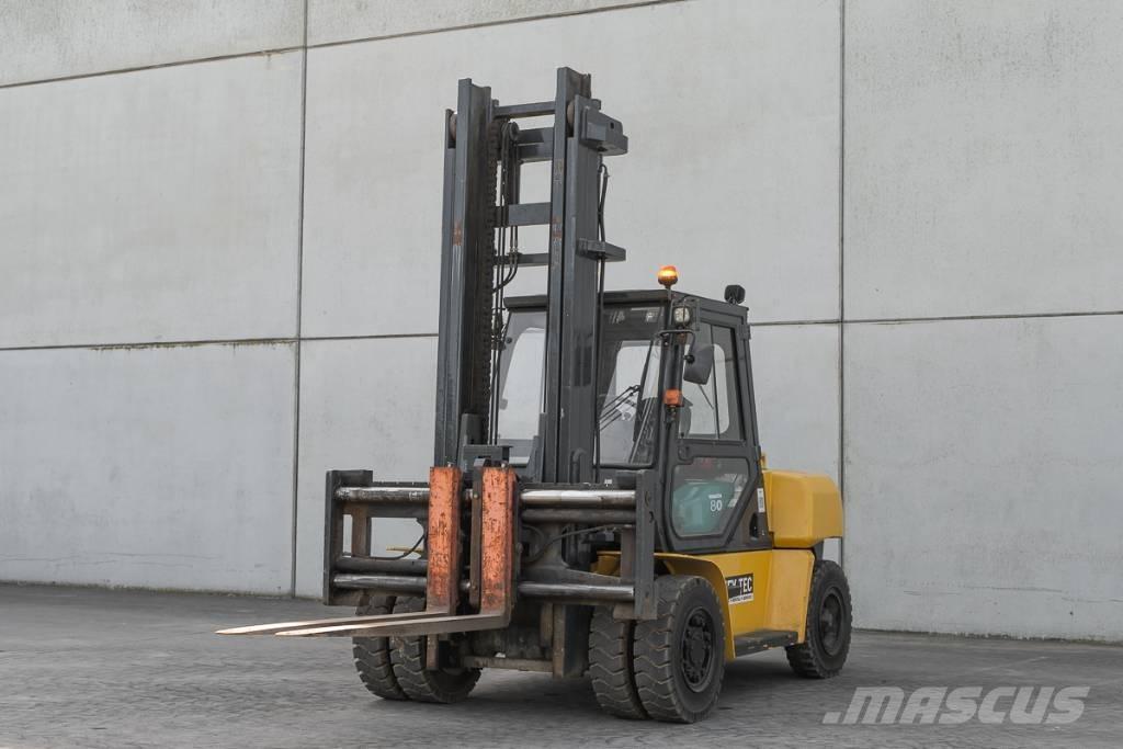 Komatsu FD 80-10 Tehnika ar dīzeļa dzinēju