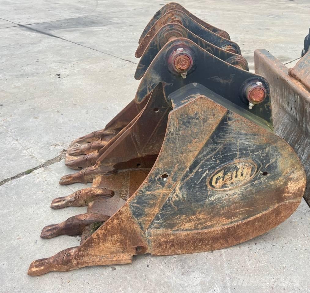 Hyundai HW140 Ekskavatori uz riteņiem