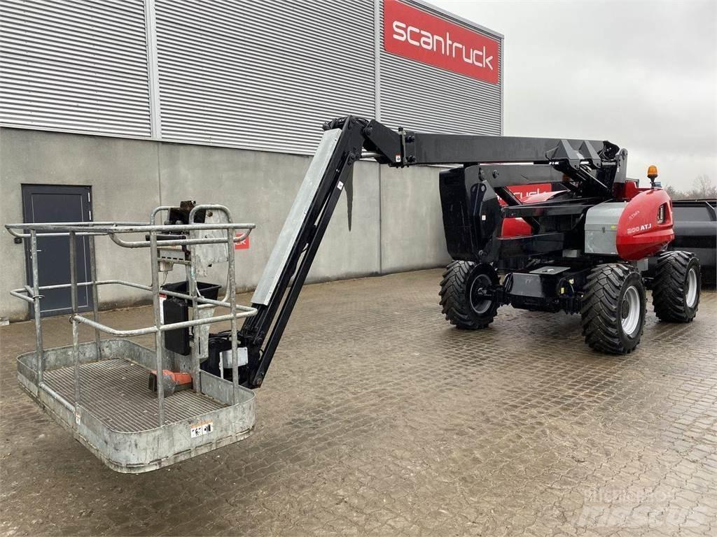 Manitou 200ATJ RC Strēles pacēlāji