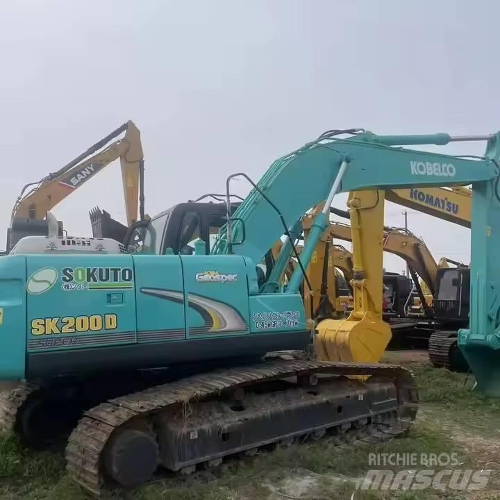 Kobelco SK200D Kāpurķēžu ekskavatori