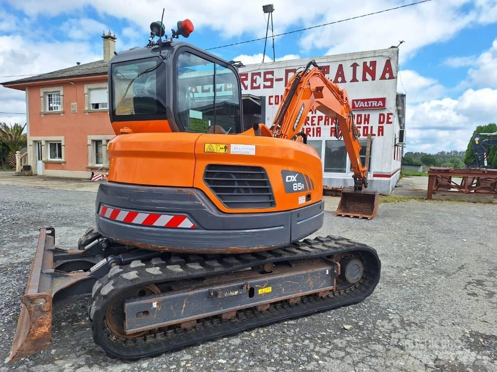Doosan DX 85 R Kāpurķēžu ekskavatori