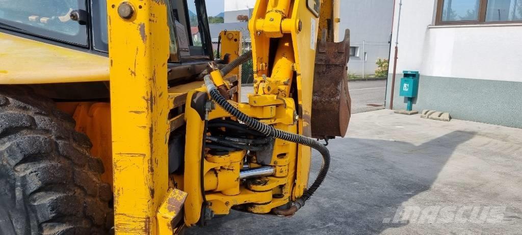 JCB 4CX Ekskavatori-iekrāvēji