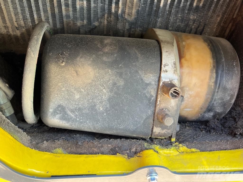 Kramer-allrad 480 Iekrāvēji uz riteņiem
