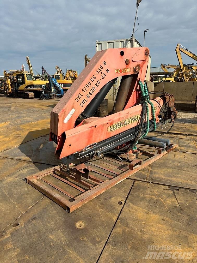 Palfinger PK 32080 Iekrāvēju krāni