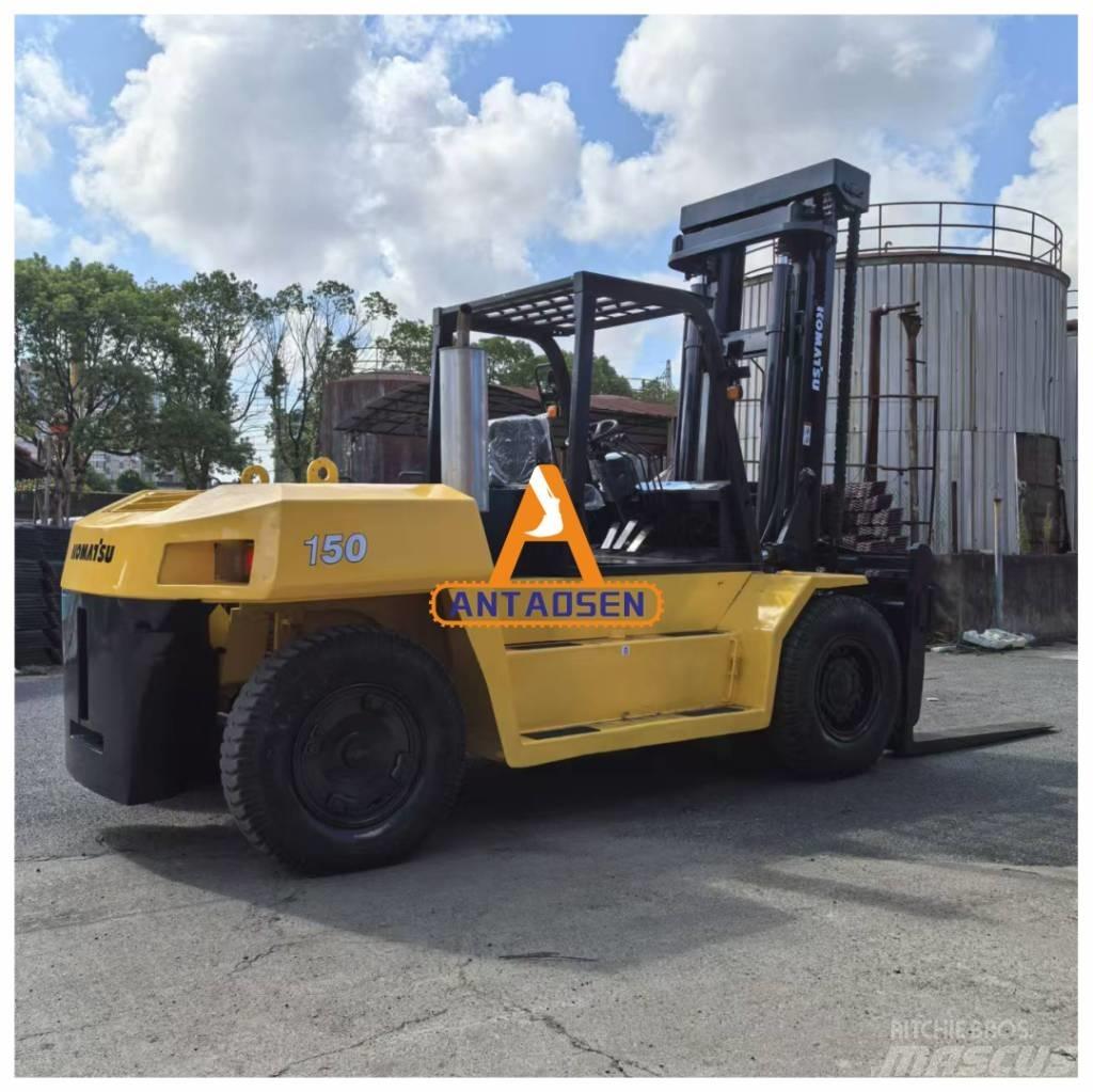 Komatsu FD150-7 Tehnika ar dīzeļa dzinēju