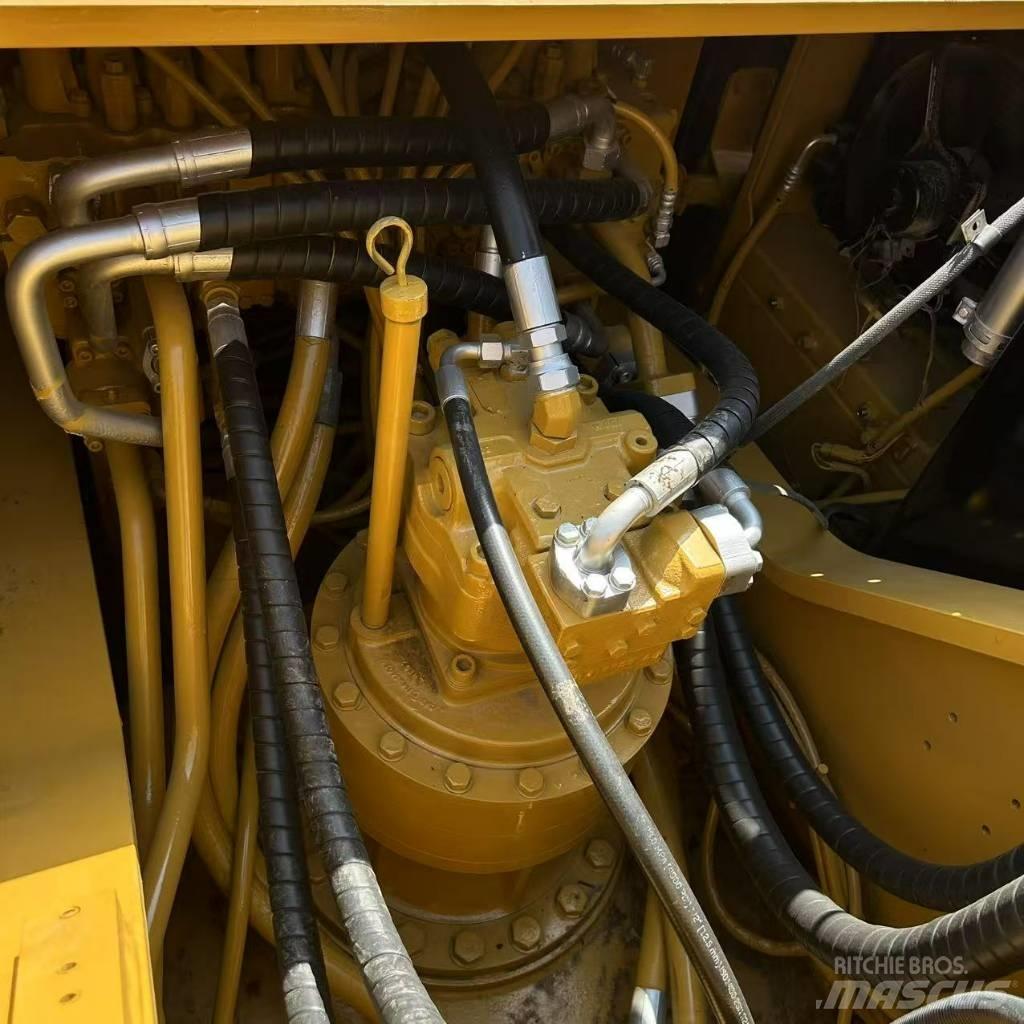 CAT 329 D 2L Kāpurķēžu ekskavatori