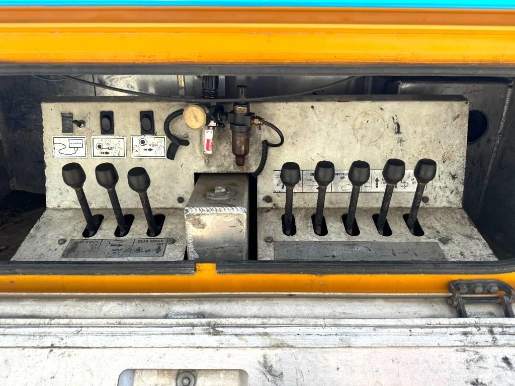 Kenworth T 300 Evakuators ar manipulatoru