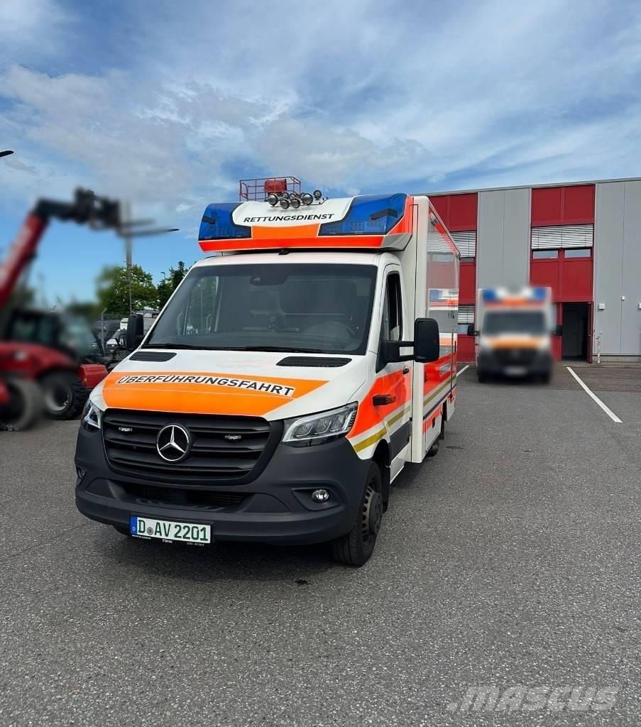 Mercedes-Benz 100 D Ātrās palīdzības automašīnas