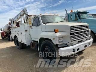 Ford F600 Pilsētas atkritumvedēji