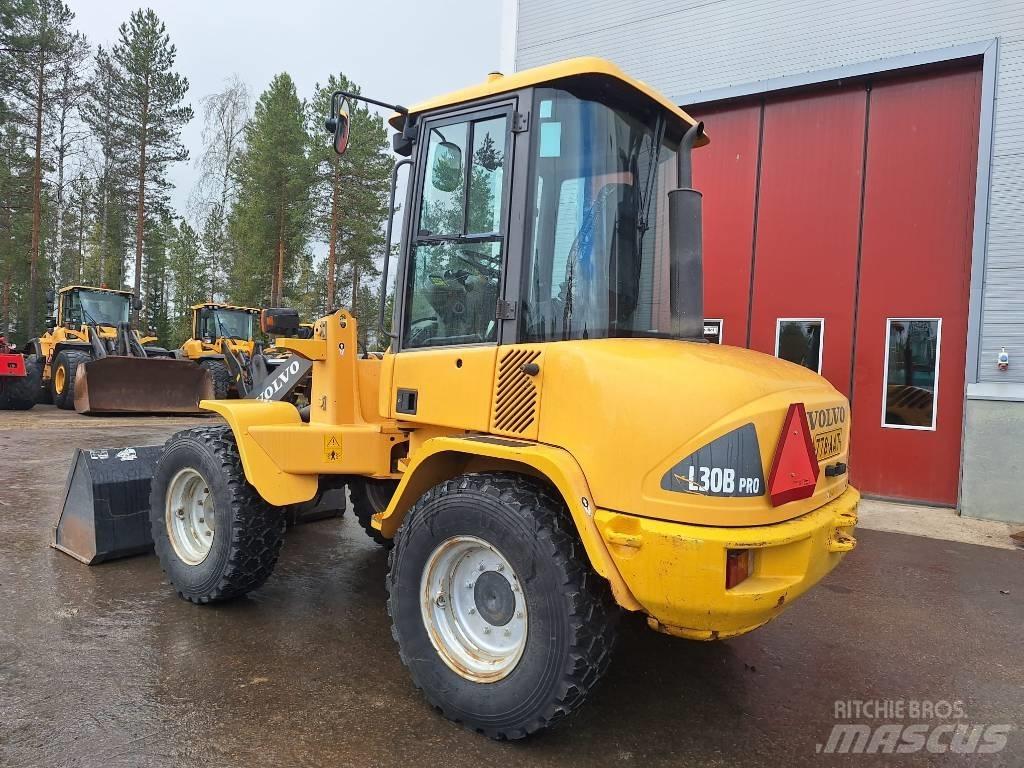 Volvo L30B AURALLA Iekrāvēji uz riteņiem