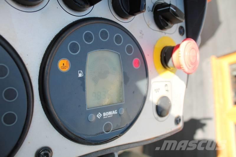 Bomag BW 135 AD-5 Divvalču grunts veltņi