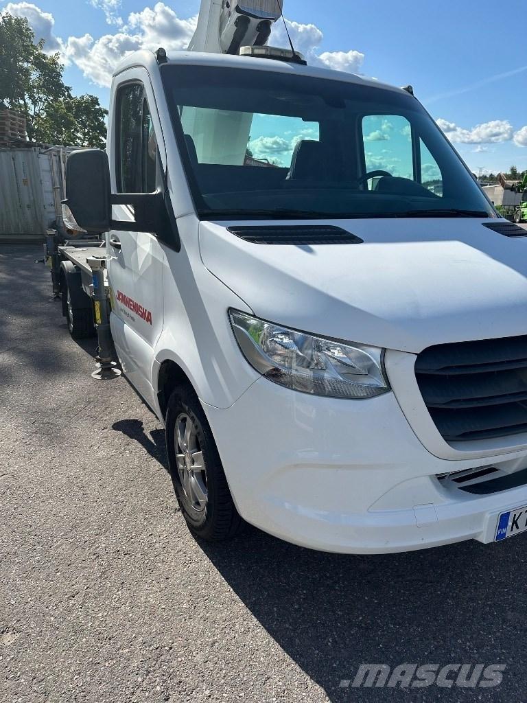 Dinolift 230VT Pacēlāji uz automašīnas bāzes