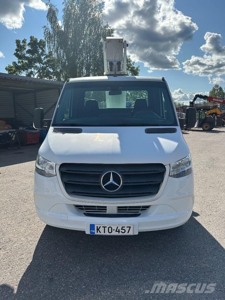 Dinolift 230VT Pacēlāji uz automašīnas bāzes