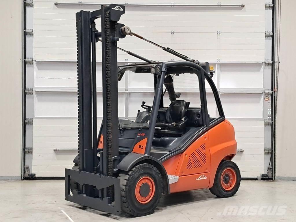 Linde H45D-02 Tehnika ar dīzeļa dzinēju