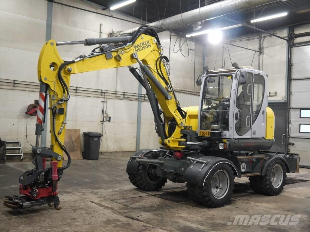Wacker Neuson EW 100 Ekskavatori uz riteņiem