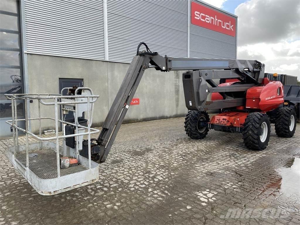 Manitou 200ATJ RC Strēles pacēlāji