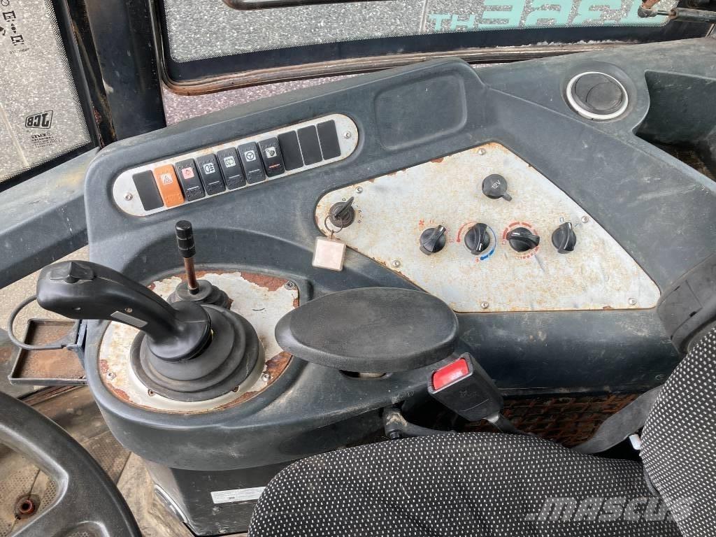 JCB 436 Iekrāvēji uz riteņiem