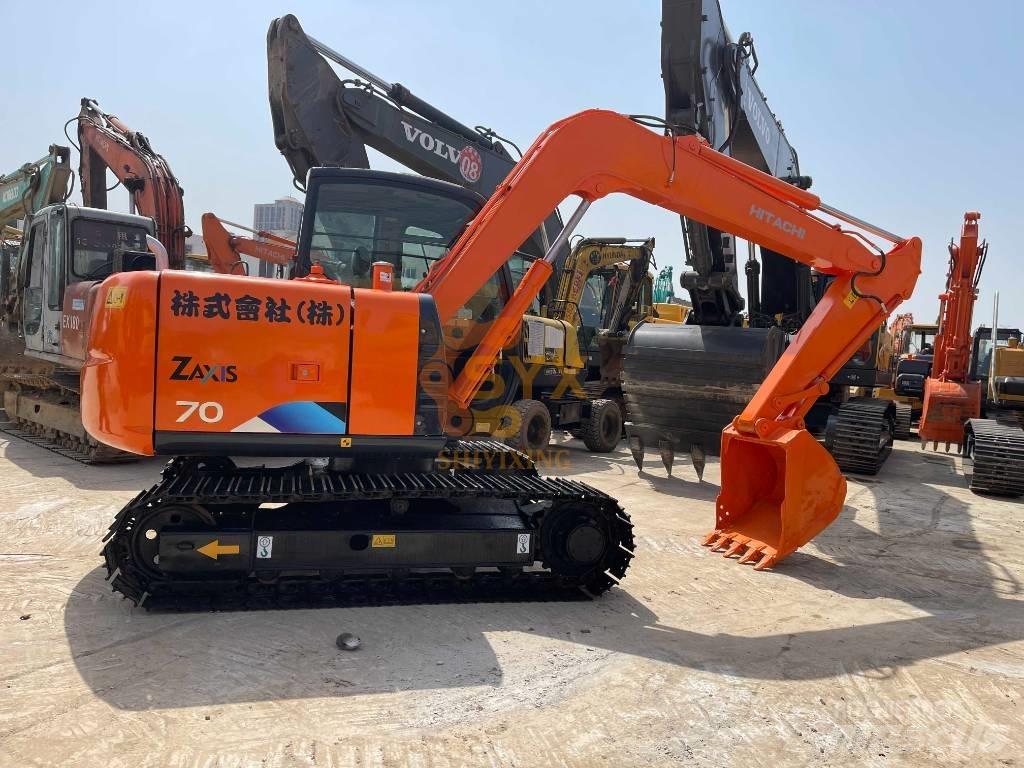 Hitachi ZX 70 Vidēja lieluma ekskavatori 7 t - 12 t