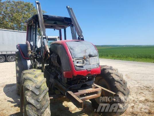 Valtra N91    crossover Transmisija