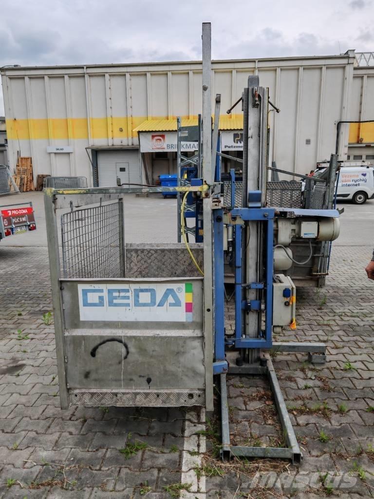 GEDA 300 Z Iekraušanas tehnika- Citi