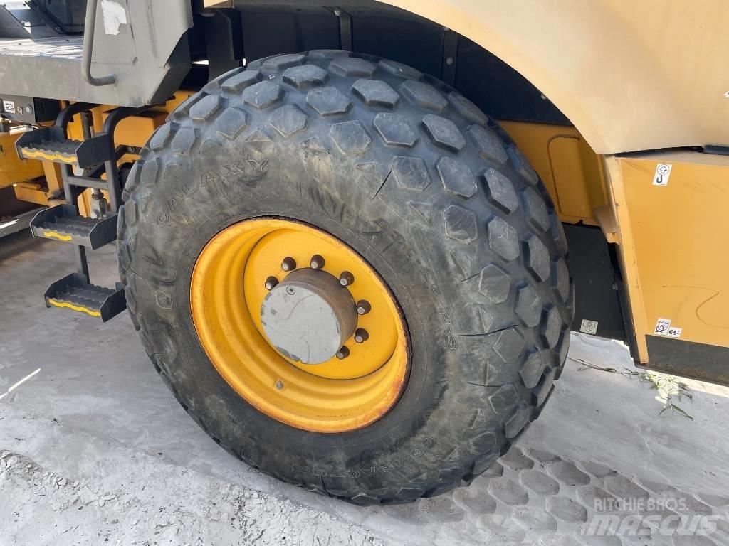 Volvo SD 115 B Vienvalča grunts veltņi