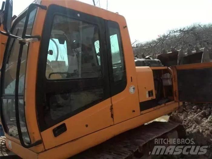 Hyundai R220LC-7 Kāpurķēžu ekskavatori
