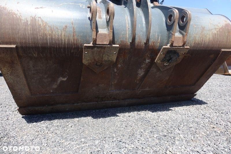Liebherr L 586 Iekrāvēji uz riteņiem